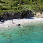 Apartments And Rooms By The Sea Cove Zarace - Dubovica, Hvar - 8781