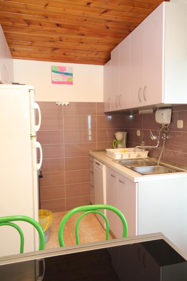 Apartments And Rooms By The Sea Cove Zarace - Dubovica, Hvar - 8781 Guest house 3*