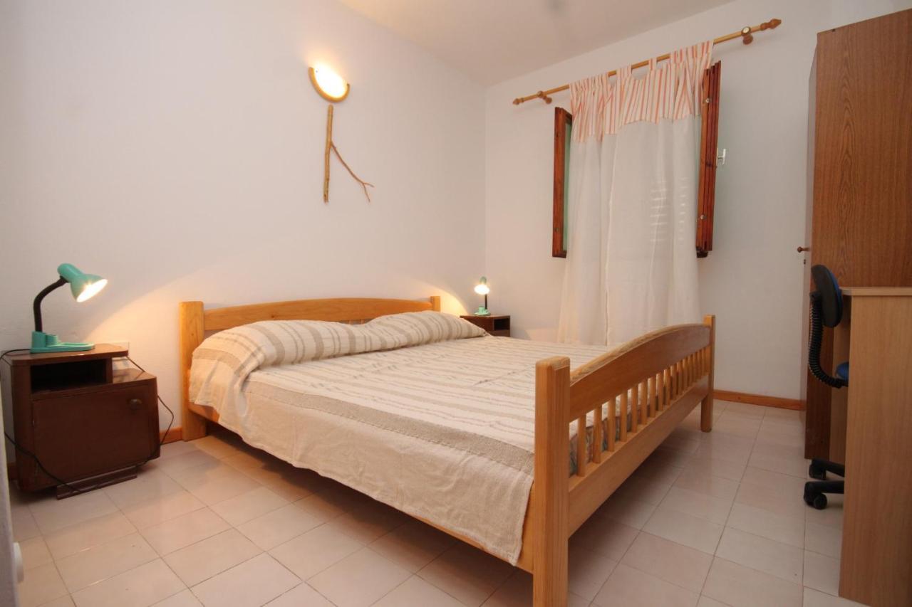 Apartments And Rooms By The Sea Cove Zarace - Dubovica, Hvar - 8781 Guest house 3*