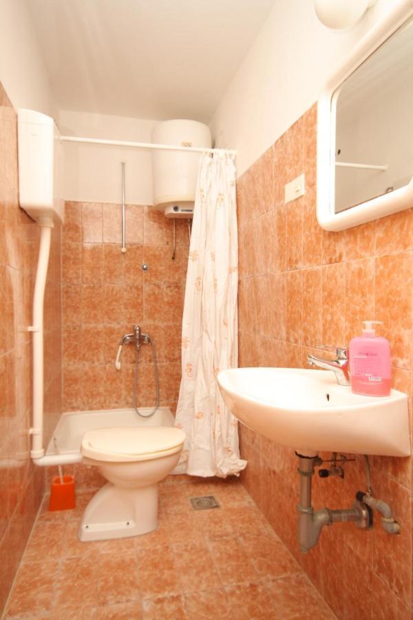 Guest house Apartments And Rooms By The Sea Cove Zarace - Dubovica, Hvar - 8781